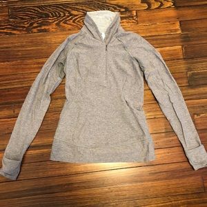 Lululemon women’s quarter zip jacket